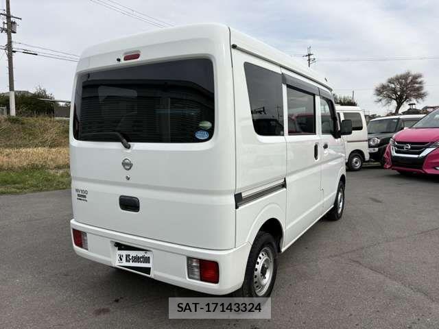 Nissan CLIPPER 2017-11 4974801-4