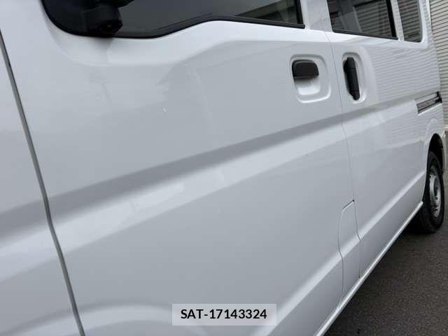 Nissan CLIPPER 2017-11 4974801-10