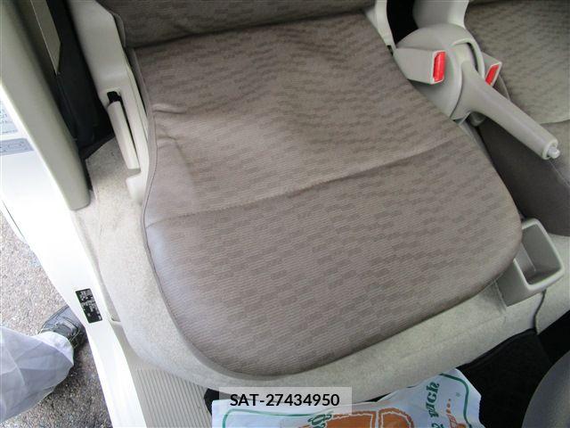 Nissan CLIPPER 2021-11 4974757-15