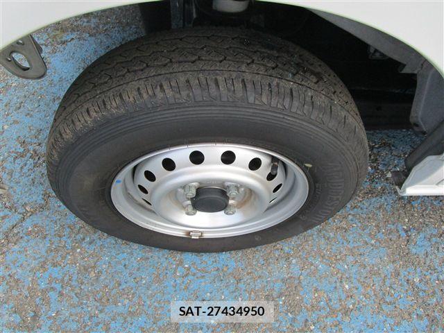 Nissan CLIPPER 2021-11 4974757-18