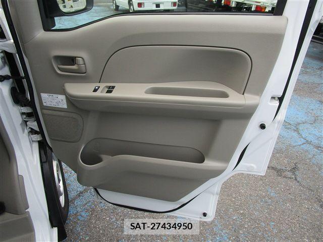 Nissan CLIPPER 2021-11 4974757-20