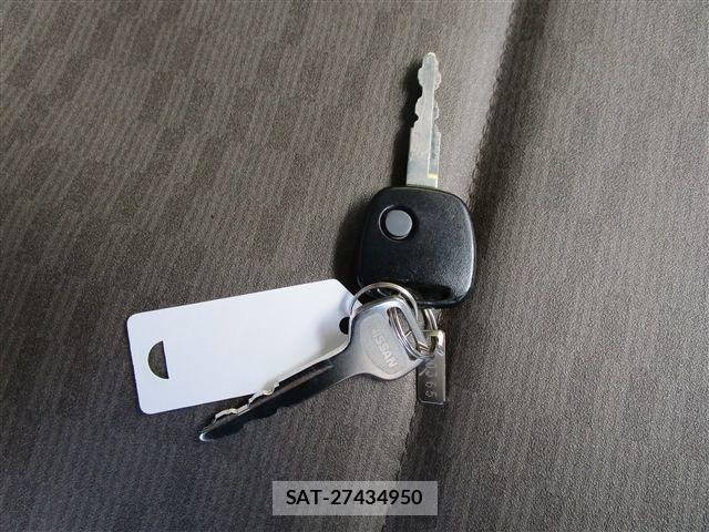 Nissan CLIPPER 2021-11 4974757-29