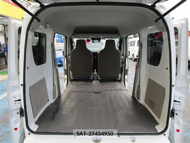 Nissan CLIPPER 2021-11 4974757-8