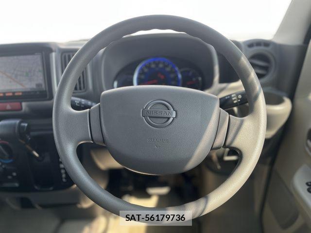 Nissan CLIPPER 2018-03 4974733-13