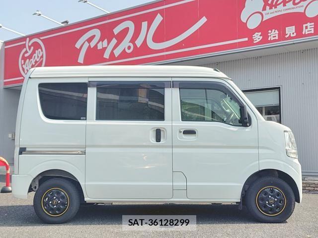 Nissan CLIPPER 2018-07 5874692-9