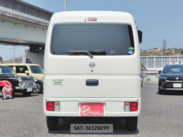 Nissan CLIPPER 2018-07 5874692-4