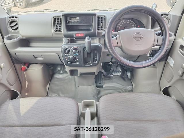 Nissan CLIPPER 2018-07 5874692-6