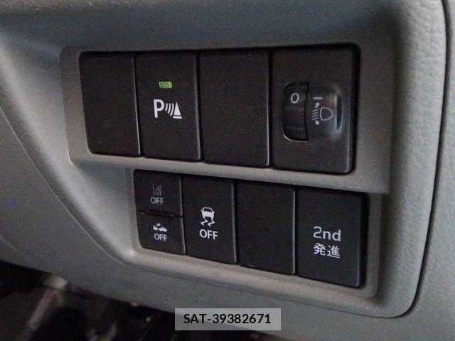Nissan CLIPPER 2022-01 6015229-11