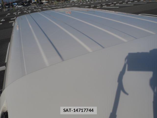 Nissan CLIPPER 2015-06 6015217-27