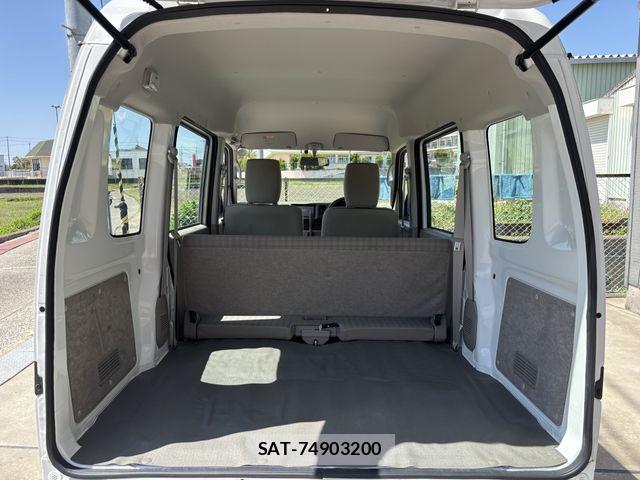 Nissan CLIPPER 2014-09 6272527-15
