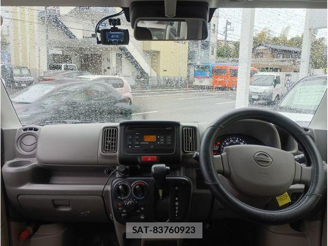Nissan CLIPPER 2022-02 6613918-17