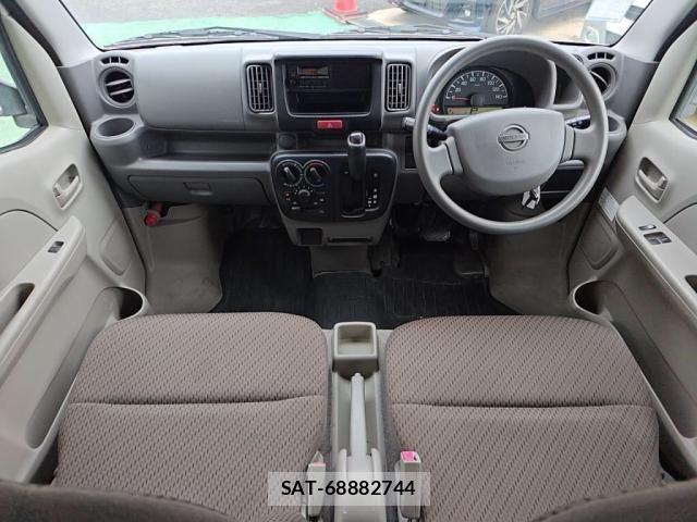 Nissan CLIPPER 2017-02 6673036-2
