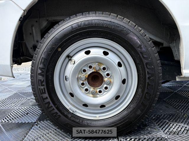 Nissan CLIPPER 2017-03 6677355-11