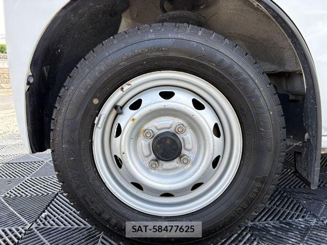 Nissan CLIPPER 2017-03 6677355-13