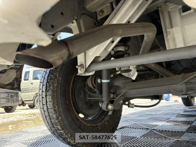 Nissan CLIPPER 2017-03 6677355-16