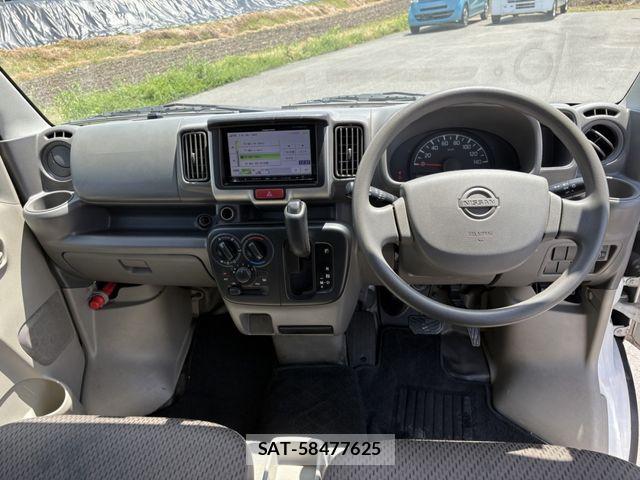 Nissan CLIPPER 2017-03 6677355-23