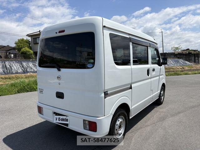 Nissan CLIPPER 2017-03 6677355-4