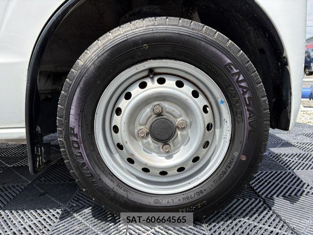 Nissan CLIPPER 2016-07 6677362-10