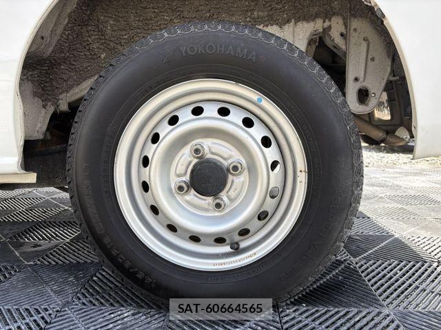 Nissan CLIPPER 2016-07 6677362-12