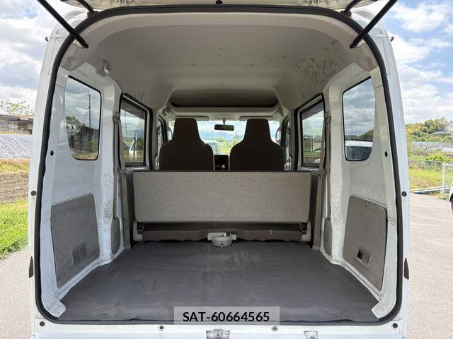Nissan CLIPPER 2016-07 6677362-21