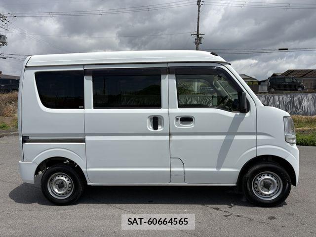 Nissan CLIPPER 2016-07 6677362-3