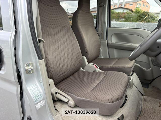 Nissan CLIPPER 2022-02 6677352-18