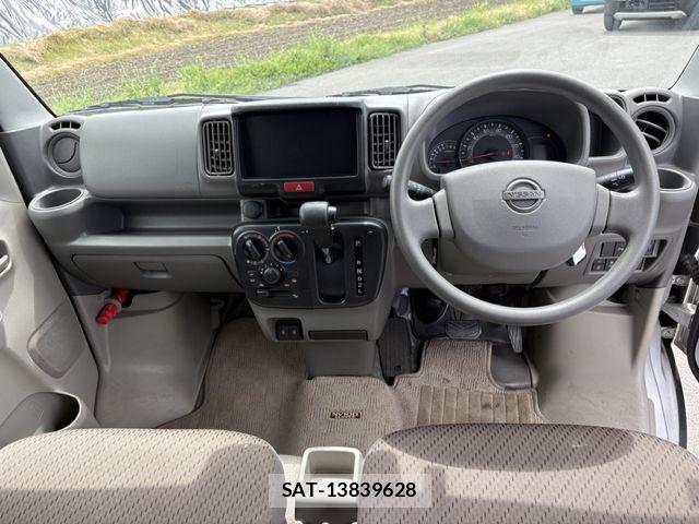 Nissan CLIPPER 2022-02 6677352-24