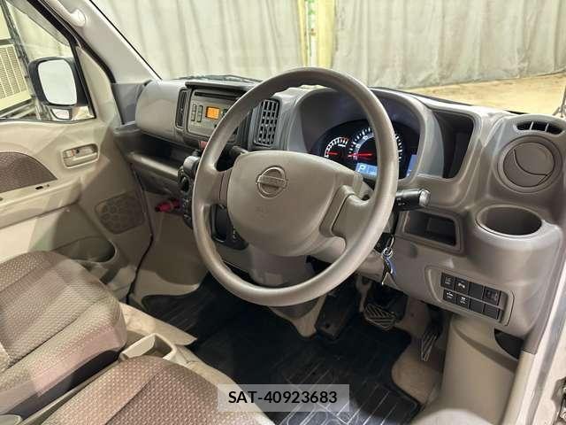 Nissan CLIPPER 2021-03 6716977-8