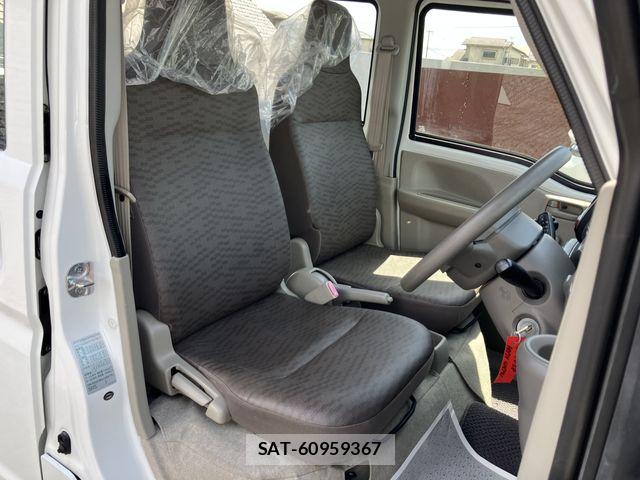 Nissan CLIPPER 2016-03 6716979-11