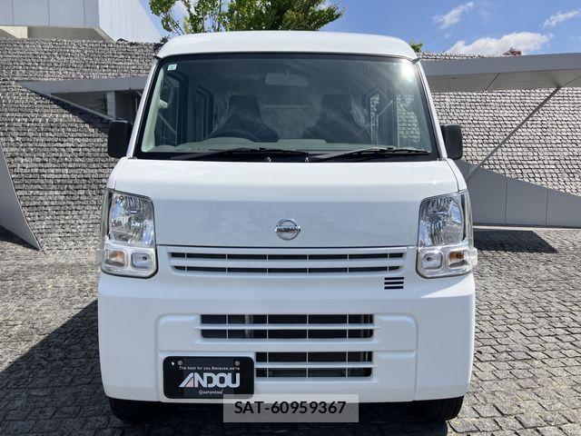 Nissan CLIPPER 2016-03 6716979-5