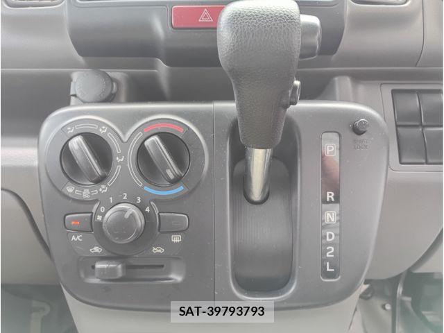 Nissan CLIPPER 2021-12 6816369-12