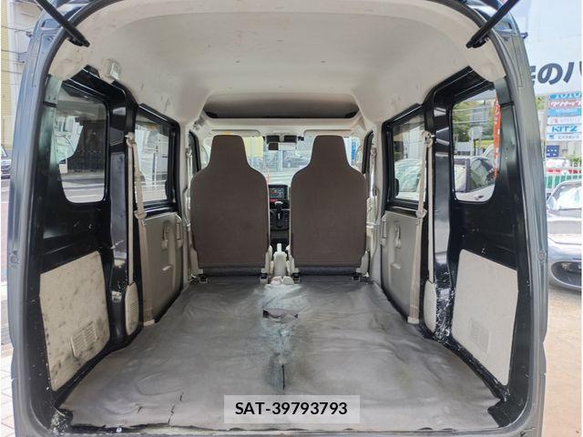 Nissan CLIPPER 2021-12 6816369-18