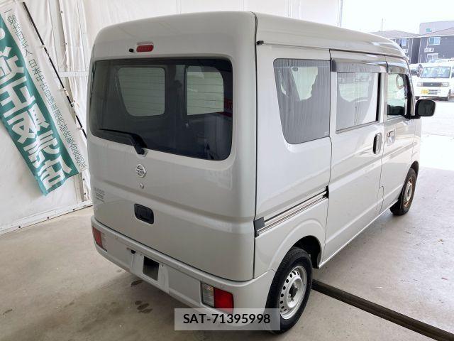 Nissan CLIPPER 2022-01 6816366-3