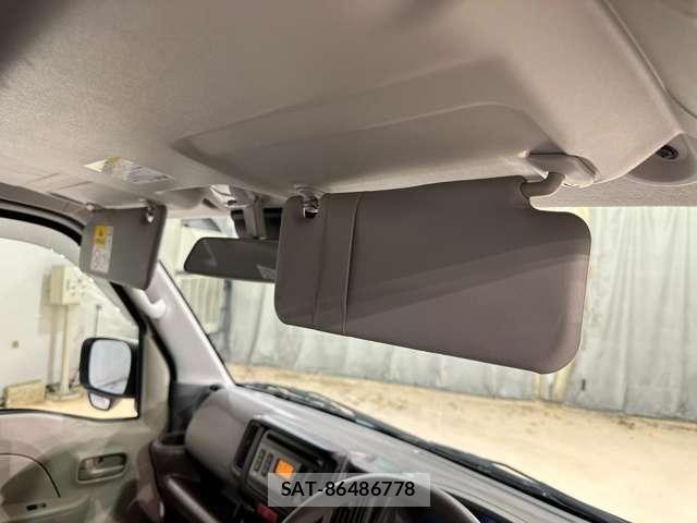 Nissan CLIPPER 2020-12 6816371-19