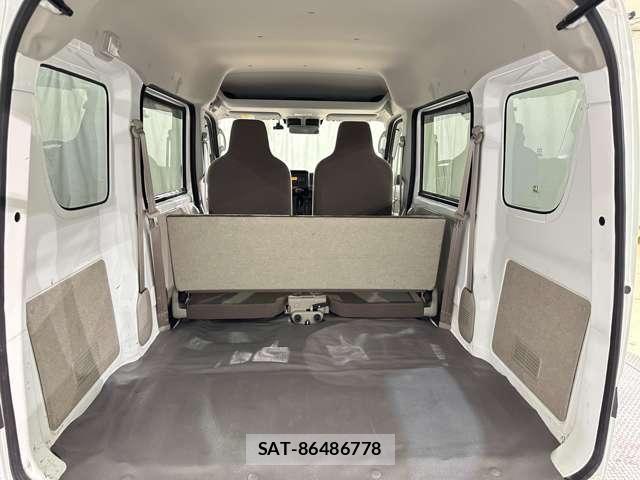 Nissan CLIPPER 2020-12 6816371-20