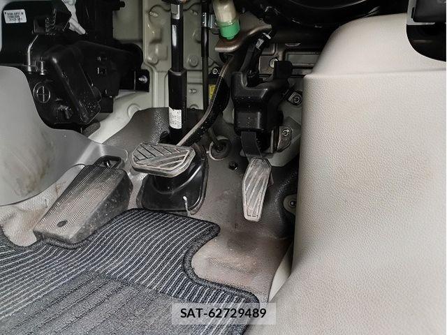 Nissan CLIPPER 2022-02 6904298-16