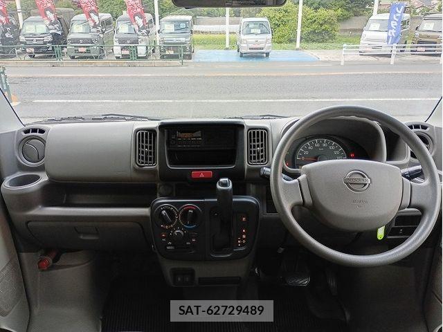 Nissan CLIPPER 2022-02 6904298-2