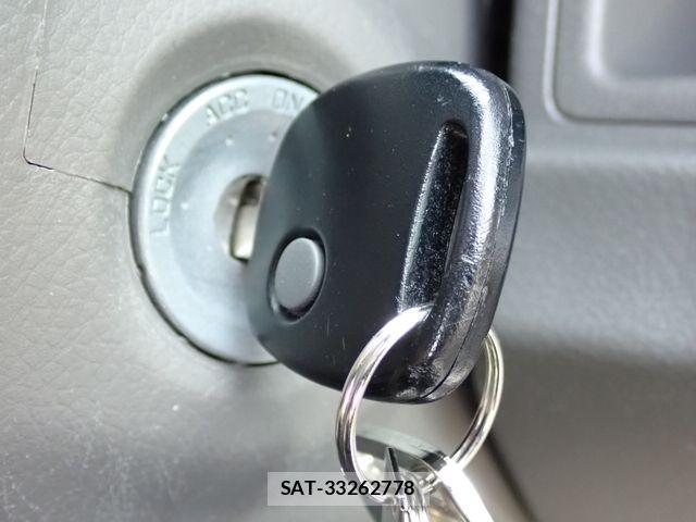 Nissan CLIPPER 2024-01 6904299-7