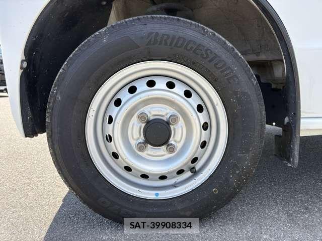 Nissan CLIPPER 2019-04 6910687-13