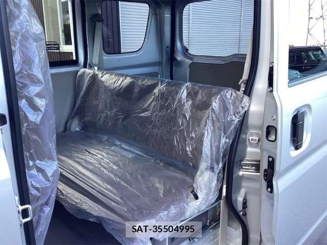 Nissan CLIPPER 2026-02 6910673-17