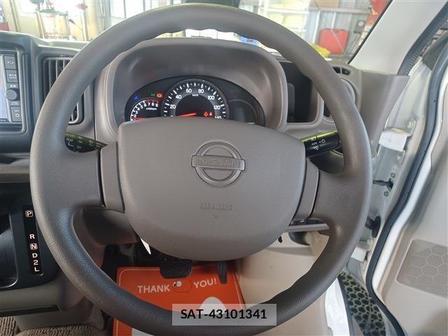 Nissan CLIPPER 2022-08 6996657-5