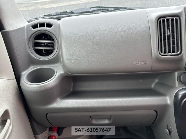 Nissan CLIPPER 2021-10 7021140-20