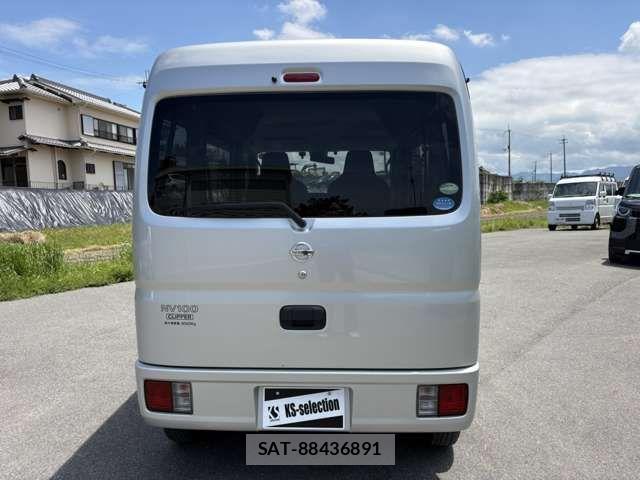 Nissan CLIPPER 2019-05 7060059-5