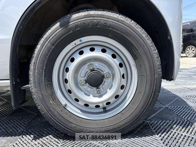 Nissan CLIPPER 2019-05 7060059-10