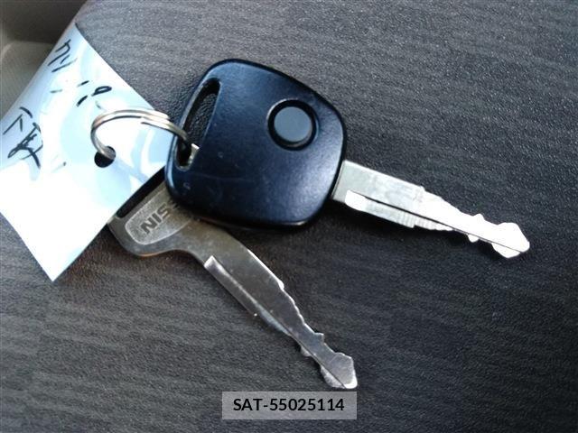 Nissan CLIPPER 2018-10 7060060-10