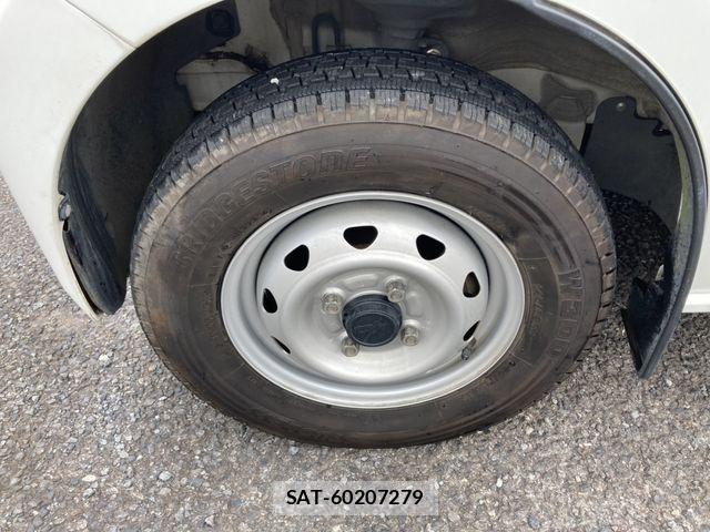 Nissan CLIPPER 2015-06 7223129-9