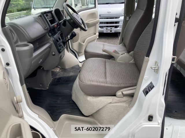 Nissan CLIPPER 2015-06 7223129-13