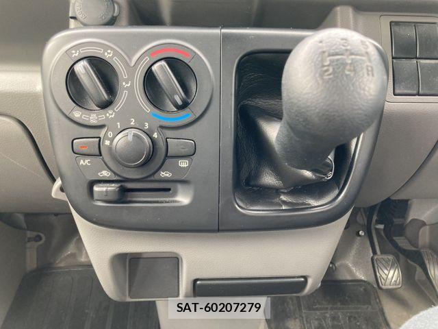 Nissan CLIPPER 2015-06 7223129-23