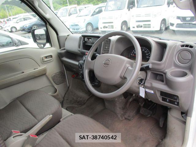 Nissan CLIPPER 2022-04 7223137-1
