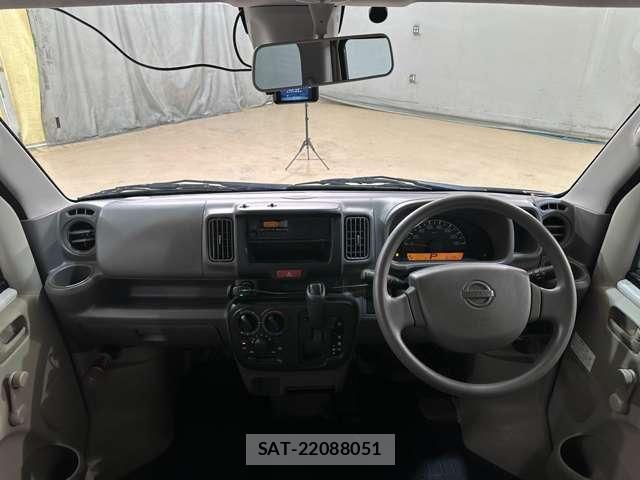 Nissan CLIPPER 2018-04 7223128-12